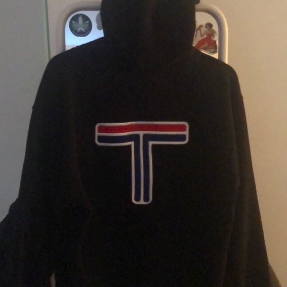 TNA hoodie!! - Picture 2 of 3